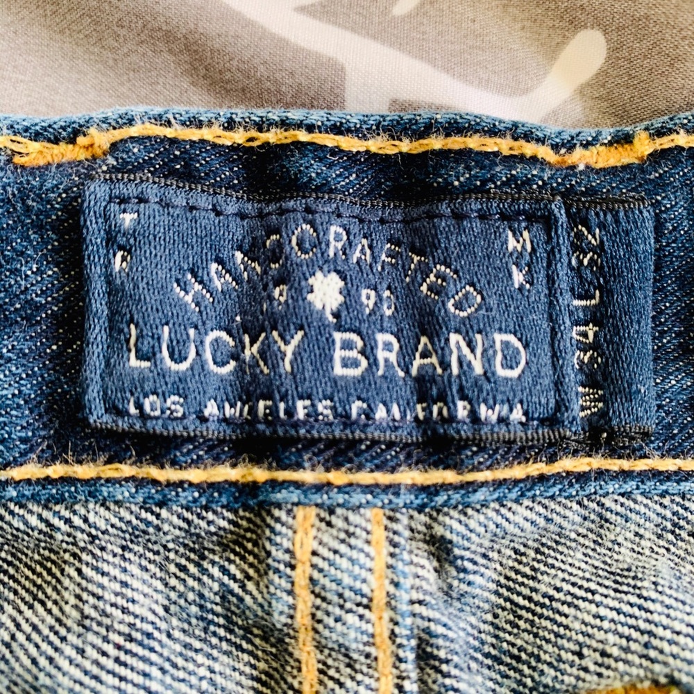 Jeans - Picture 2 of 6